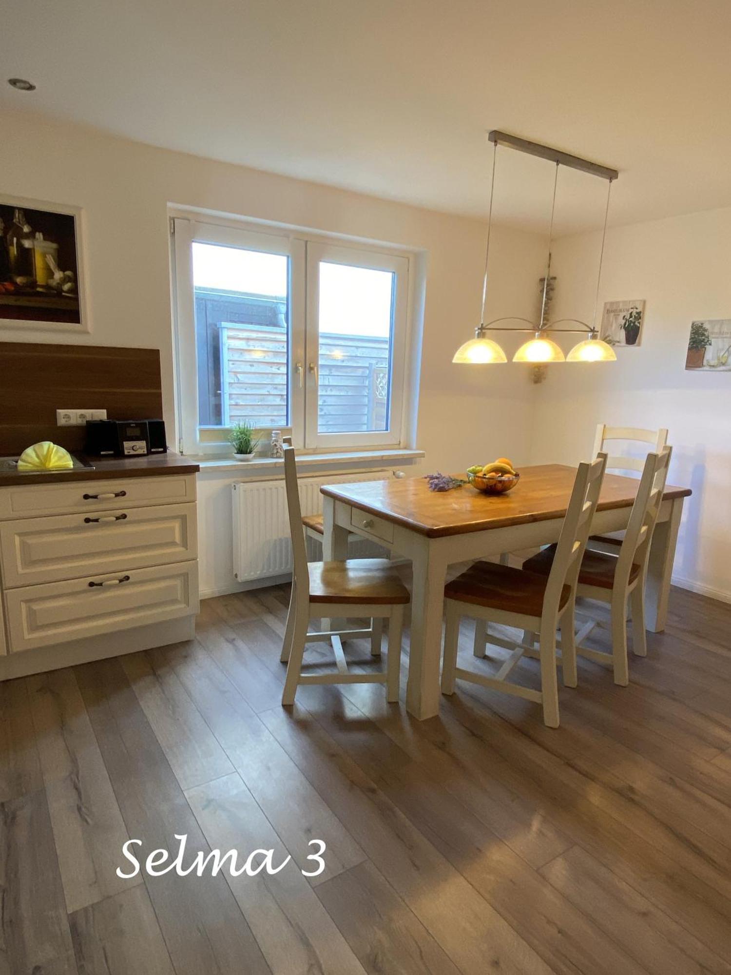 Haus Selma Apartment Цингст Екстериор снимка